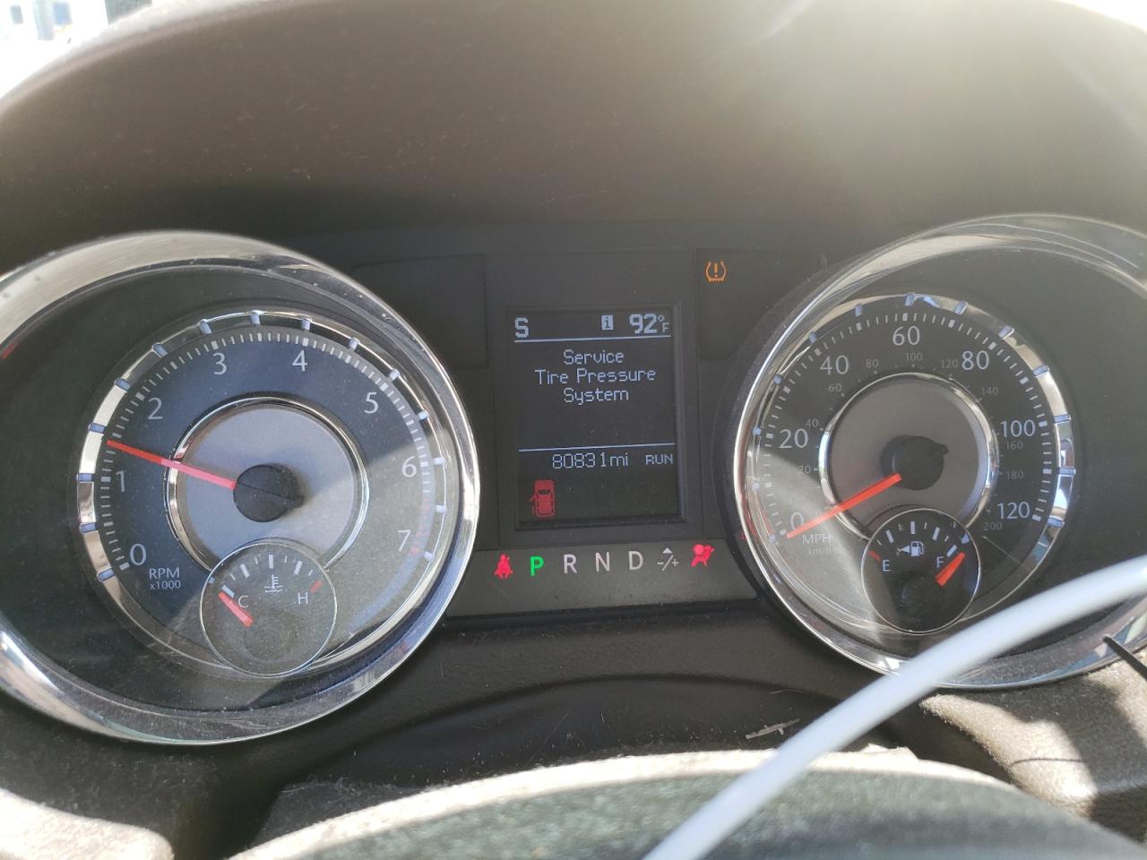 2A4RR8DG0BR659444 2011 Chrysler Town & Country Touring L