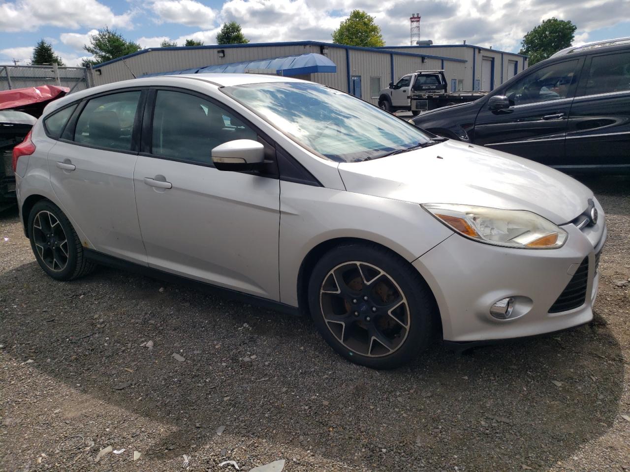 2014 Ford Focus Se vin: 1FADP3K23EL280506