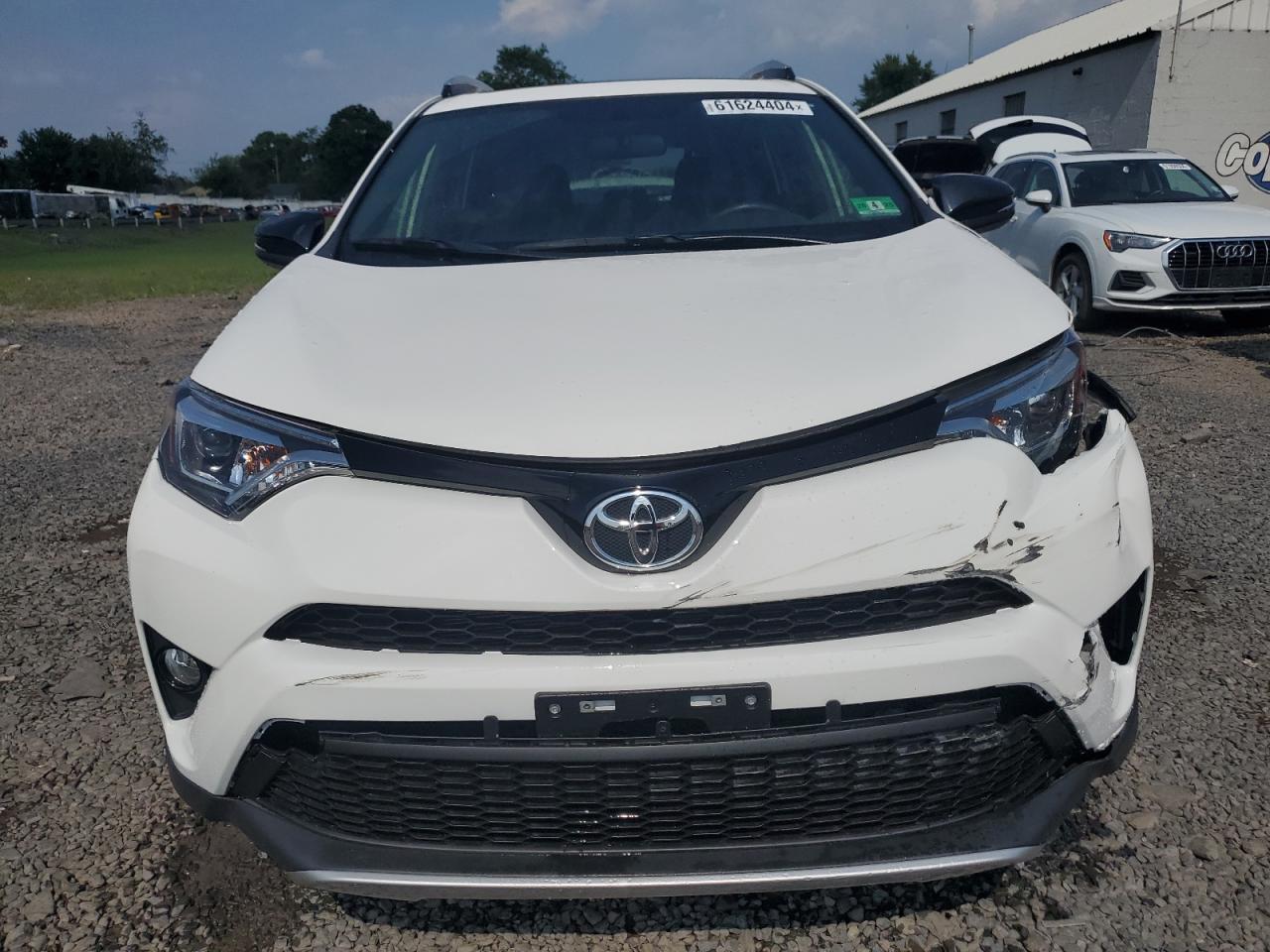 2016 Toyota Rav4 Se vin: JTMJFREV3GD188379