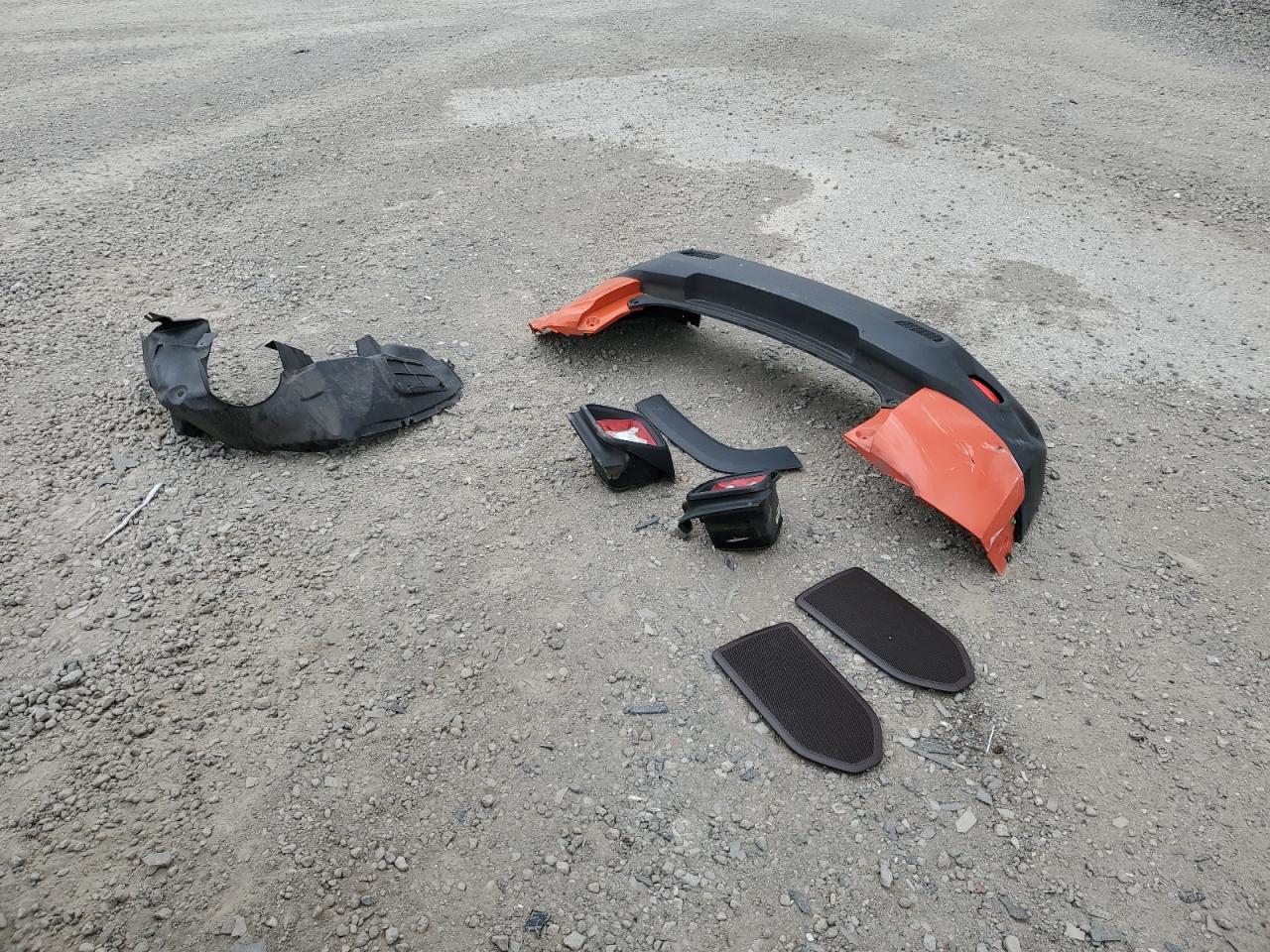 ZACCJBBT8FPC28523 2015 Jeep Renegade Latitude