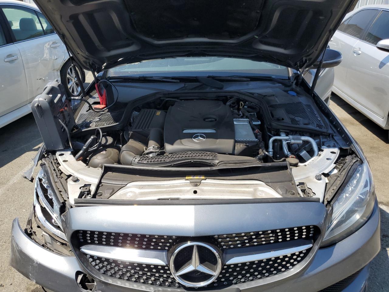 55SWF4JB3JU265934 2018 Mercedes-Benz C 300