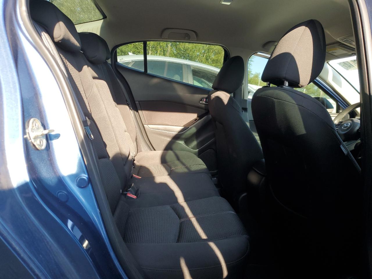 3MZBN1U75HM107350 2017 Mazda 3 Sport