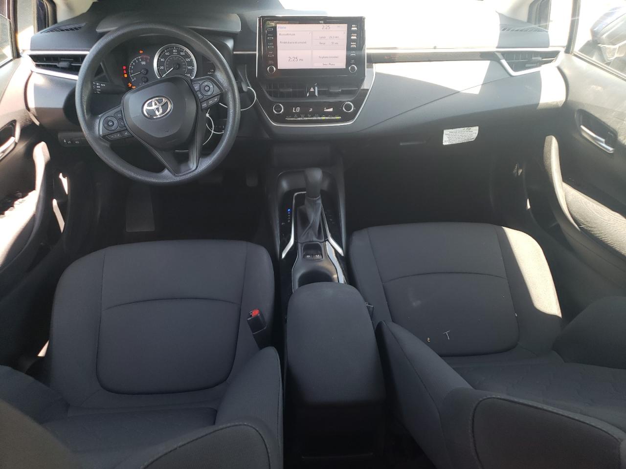 2020 Toyota Corolla Le vin: 5YFEPRAE9LP027823