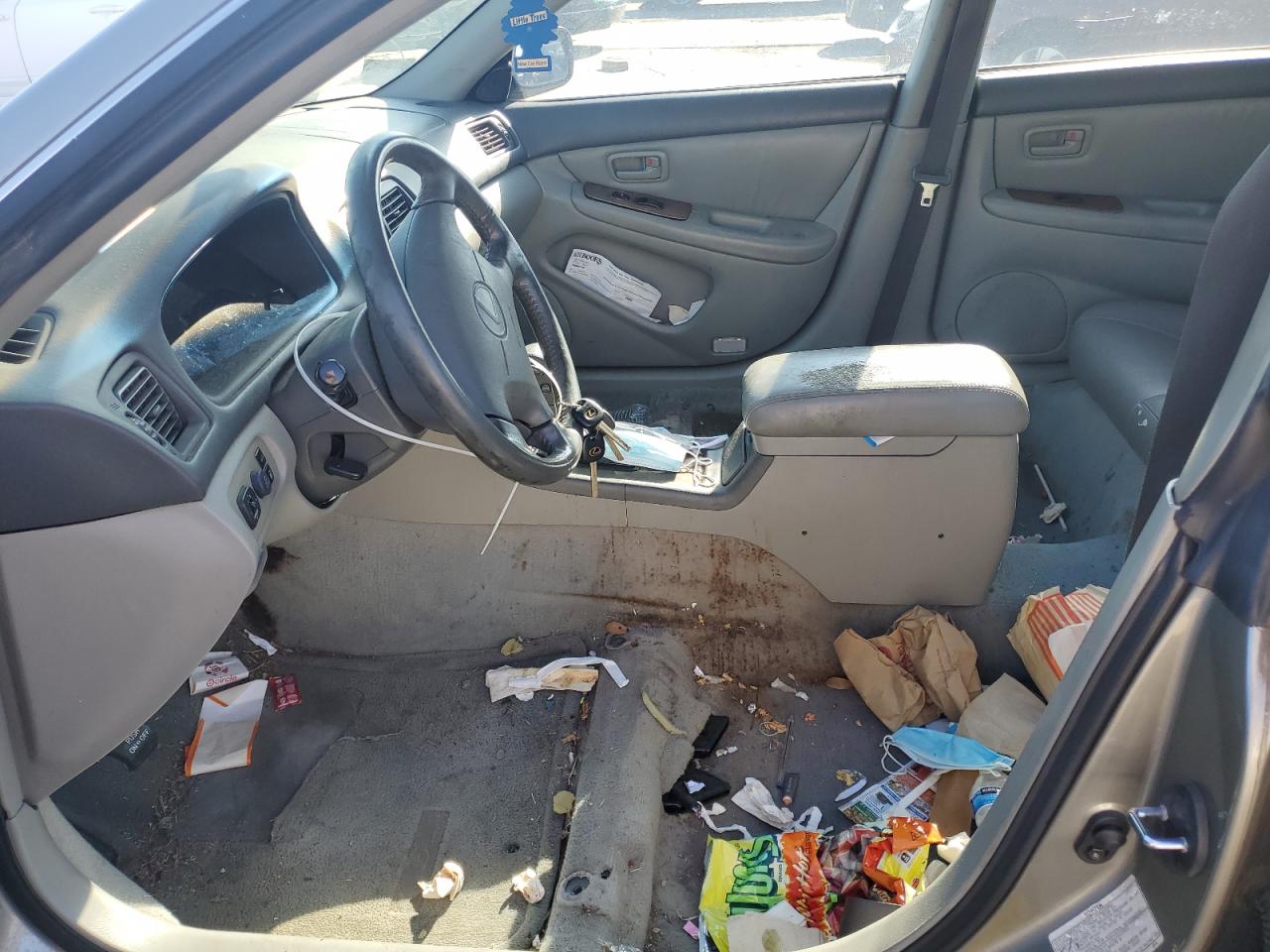 JT8BF28G3X0163206 1999 Lexus Es 300