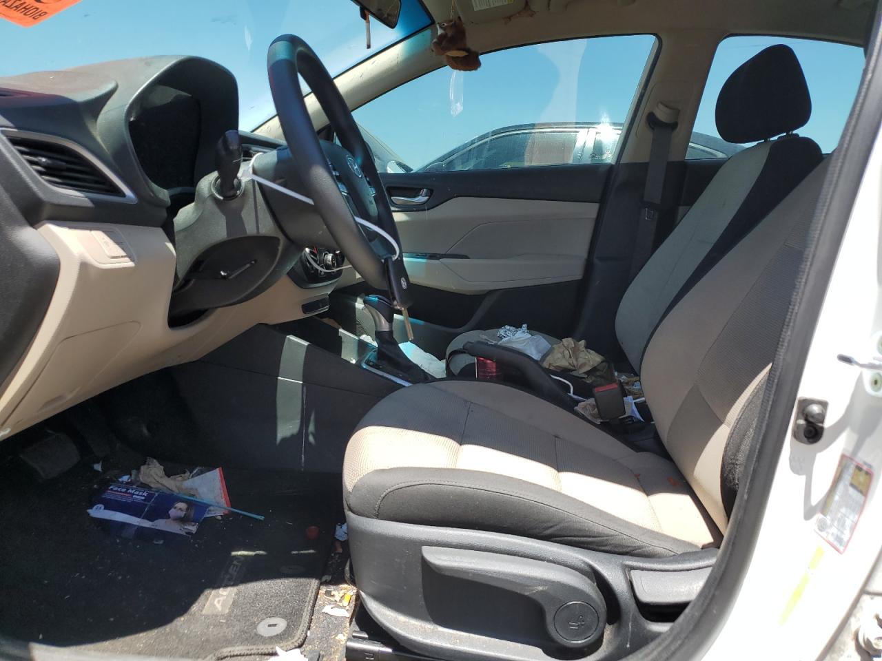 3KPC24A69NE184418 2022 Hyundai Accent Se