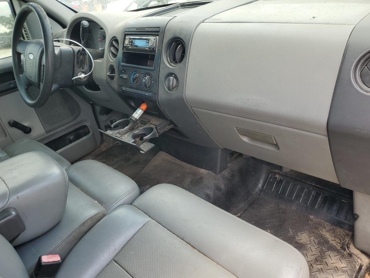 1FTRF12245KC12910 2005 Ford F150