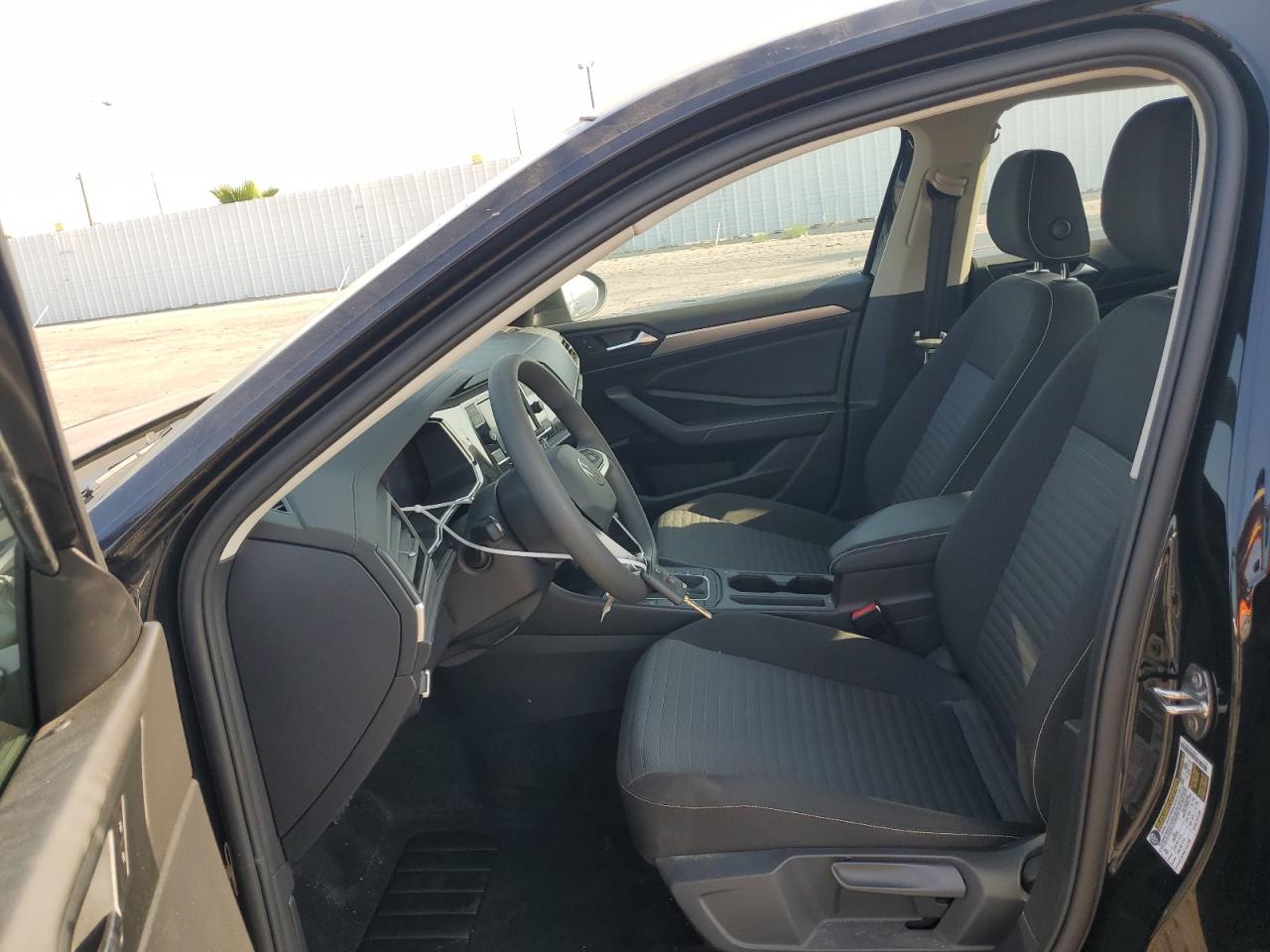 3VWCM7BU9NM009341 2022 Volkswagen Jetta S