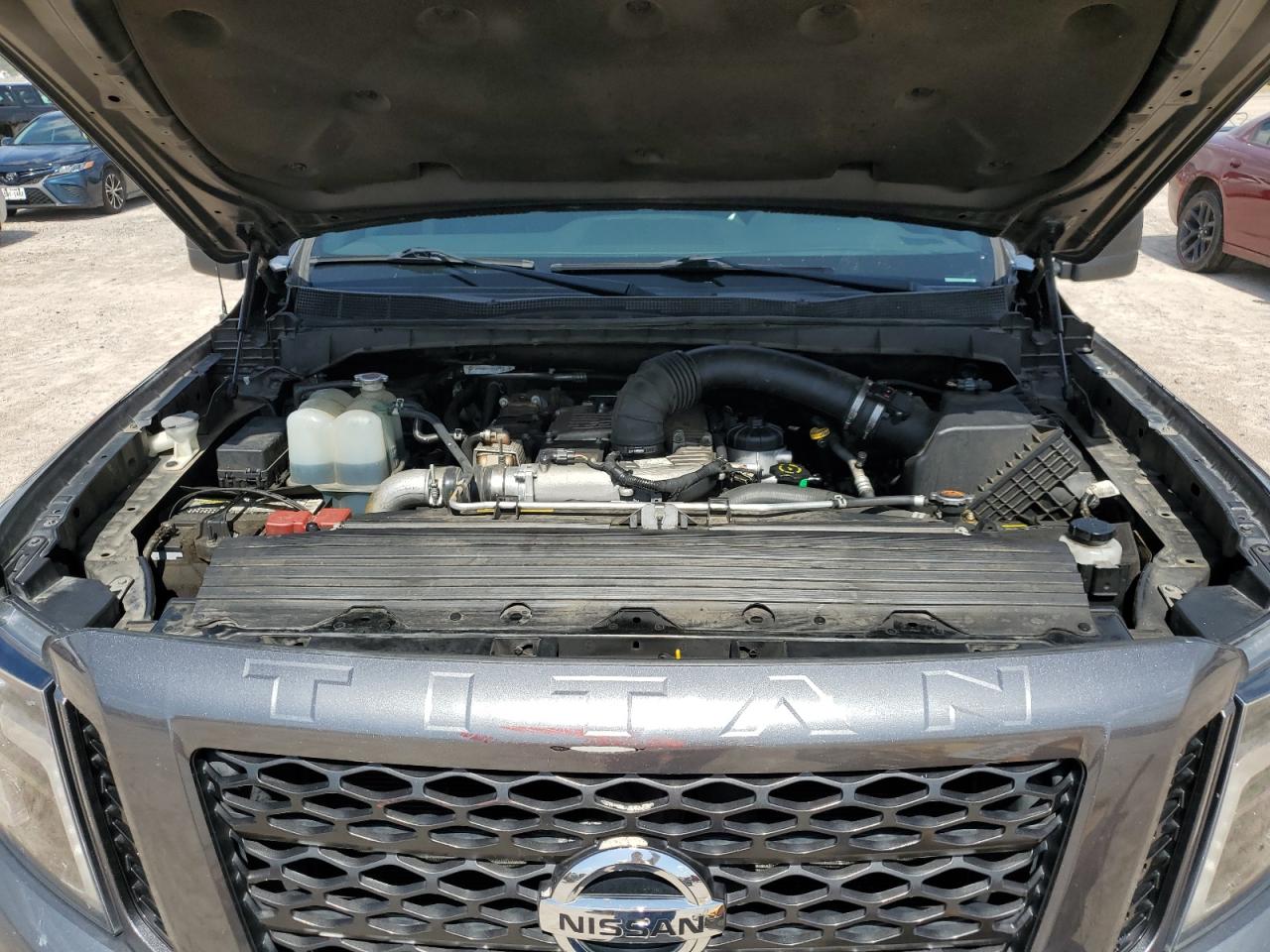 1N6BA1F40JN522781 2018 Nissan Titan Xd Sl