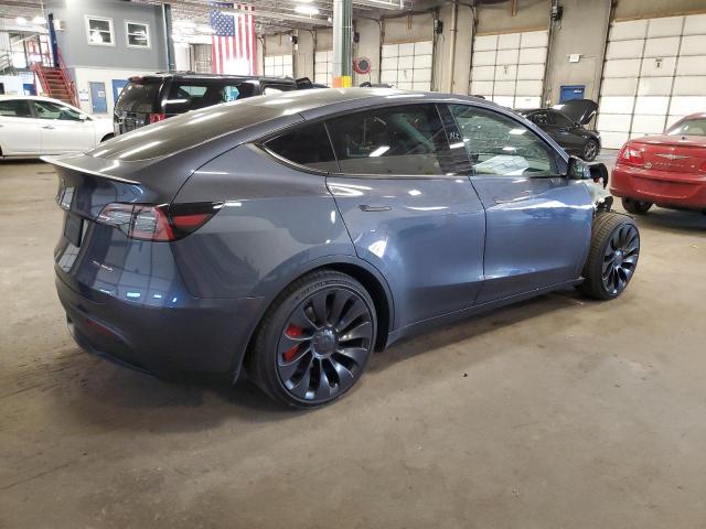 7SAYGDEF3NF539906 Tesla Model Y  3