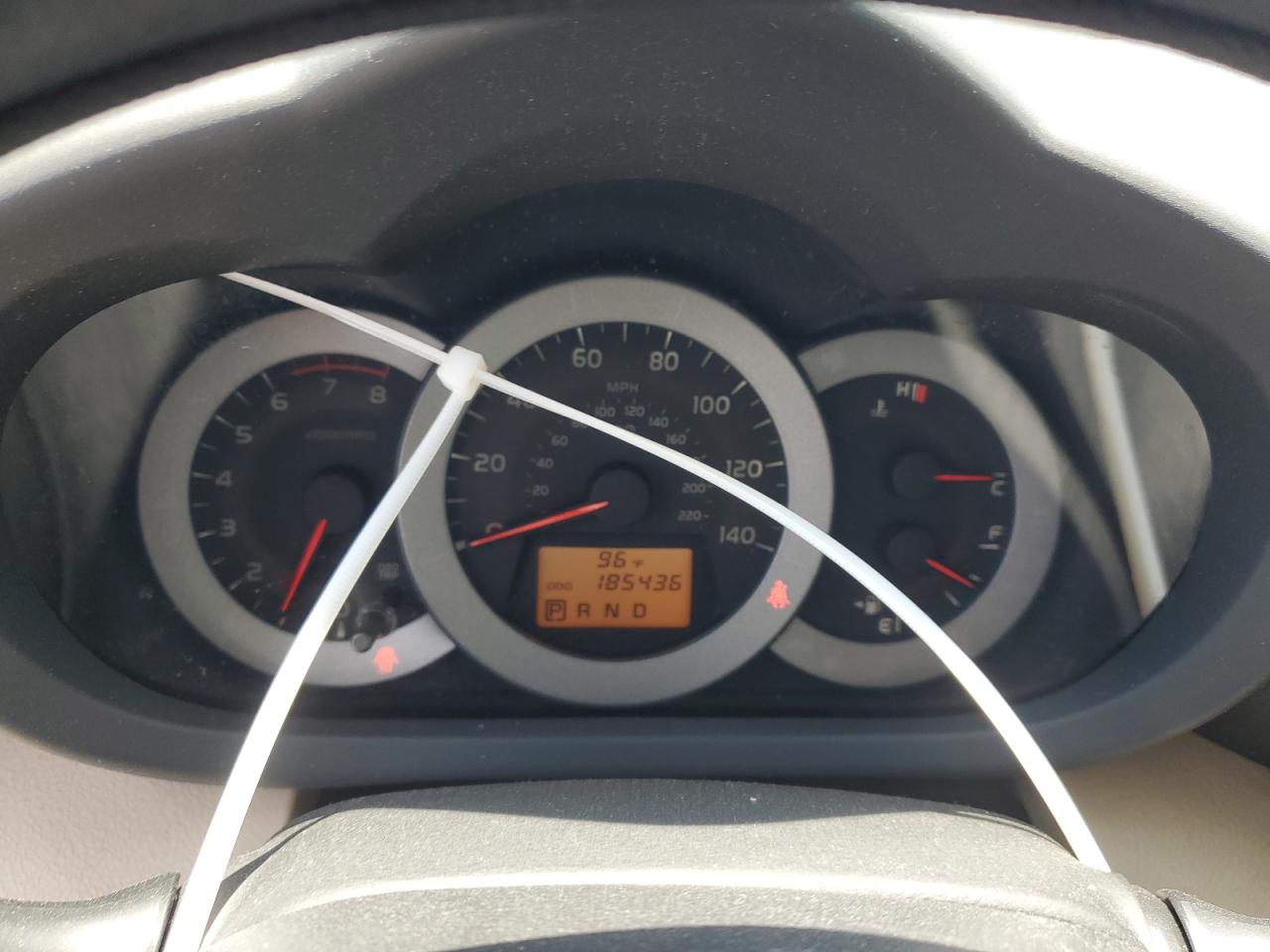 2T3ZF4DV6BW055652 2011 Toyota Rav4