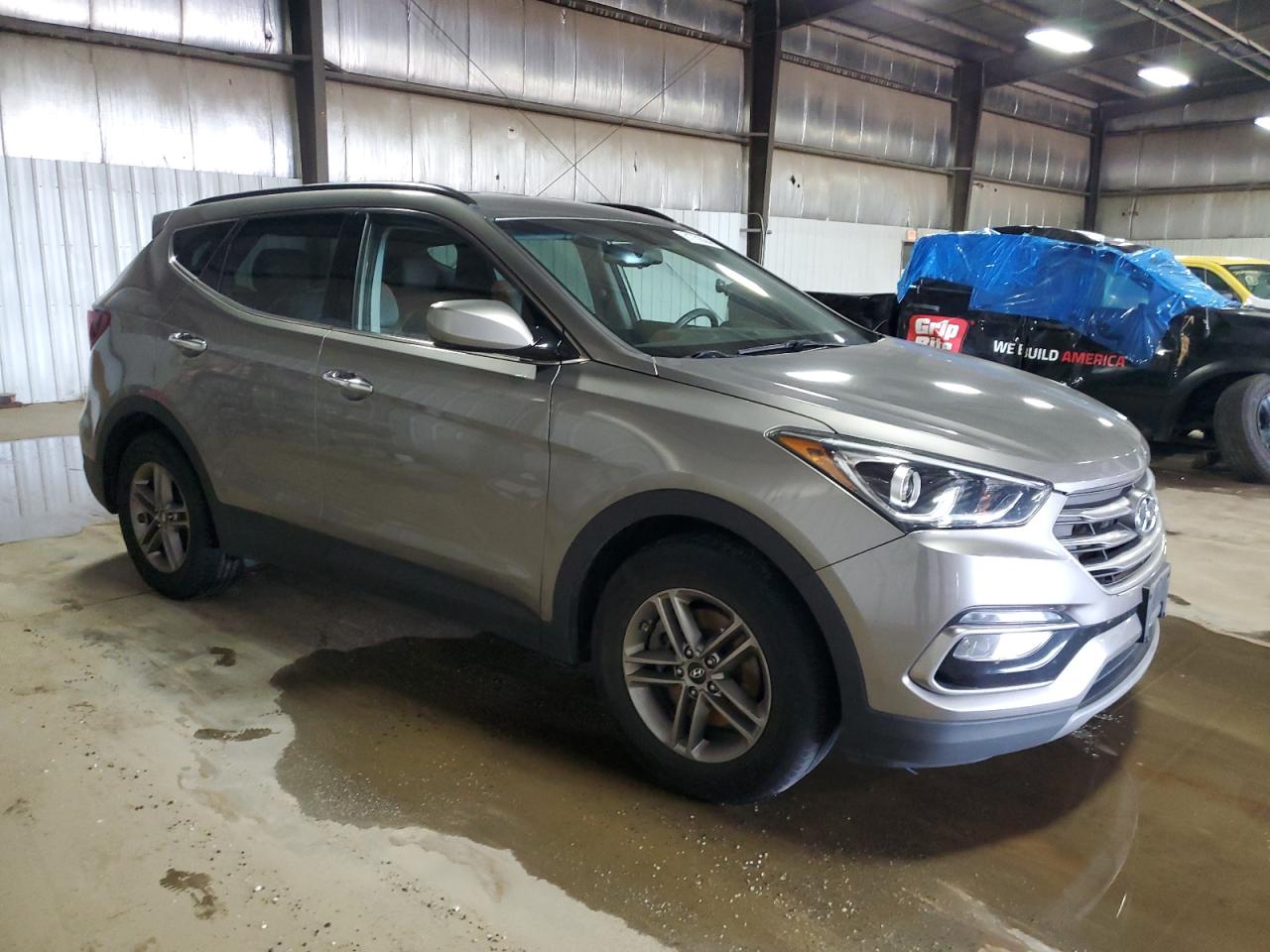 2017 Hyundai Santa Fe Sport vin: 5XYZUDLB3HG391067