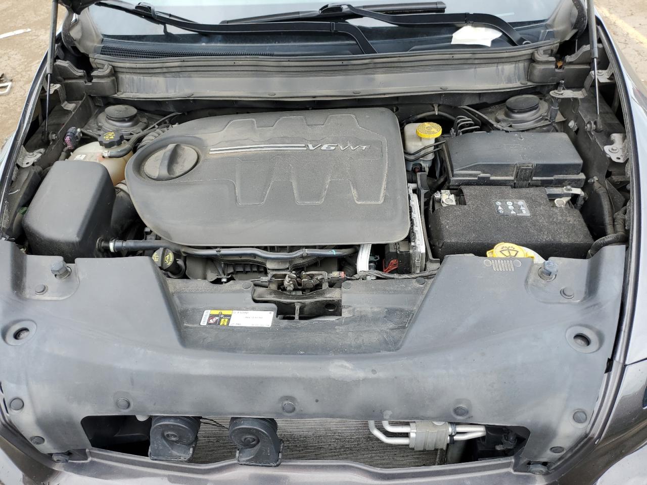 1C4PJMJX3JD594527 2018 Jeep Cherokee Overland