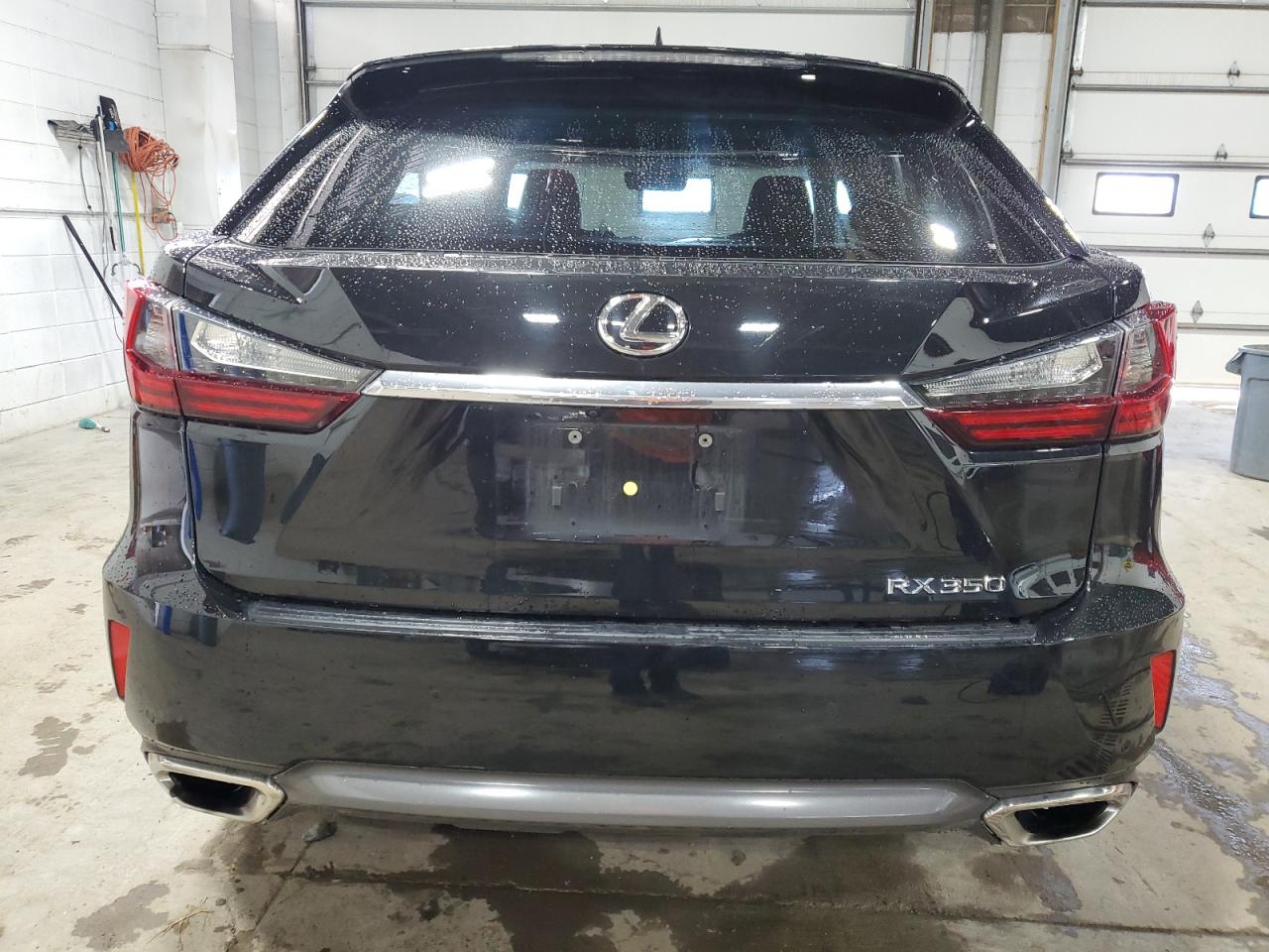 2T2BZMCA1JC158215 2018 Lexus Rx 350 Base