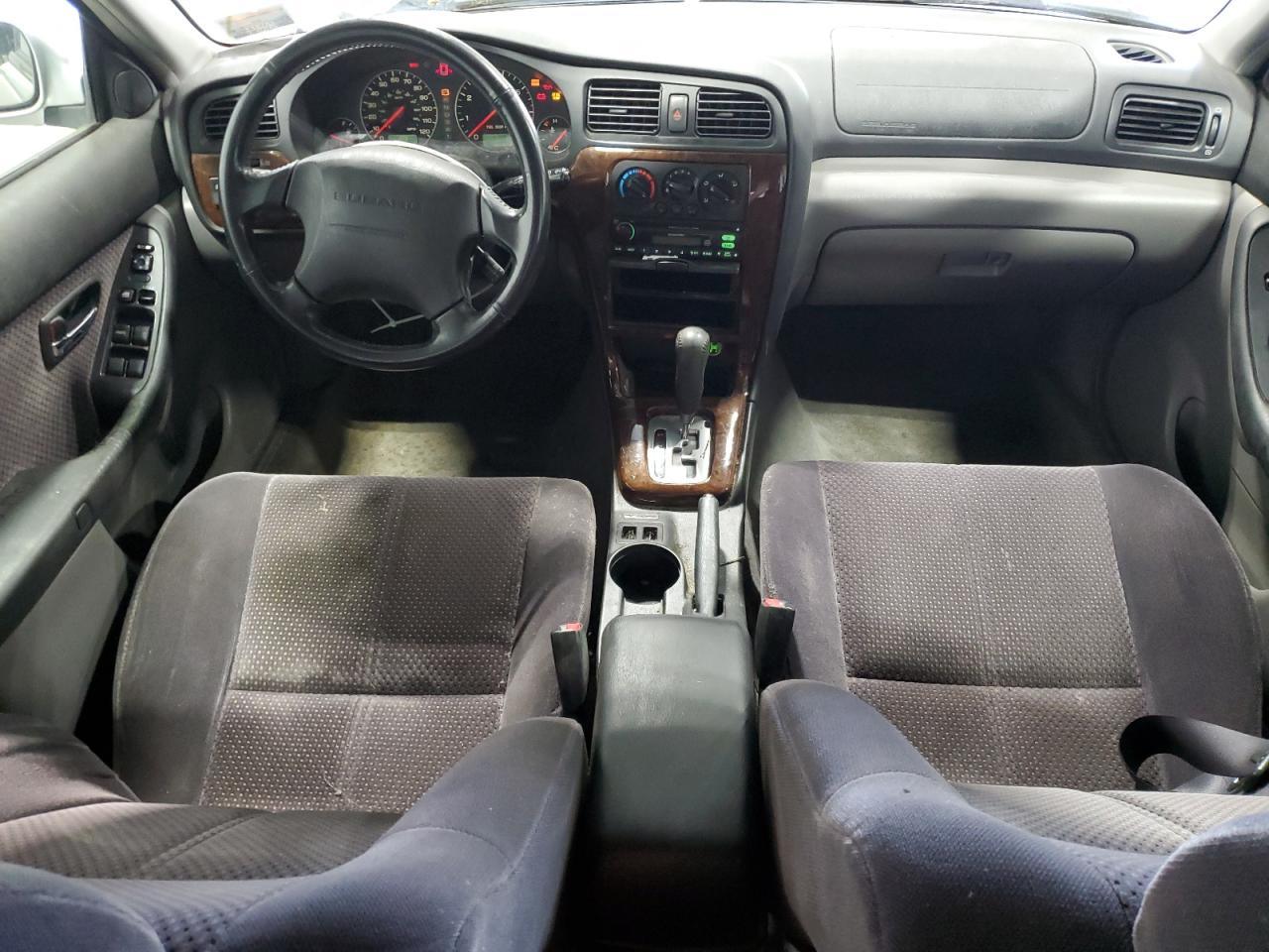 4S3BH635137303621 2003 Subaru Legacy L