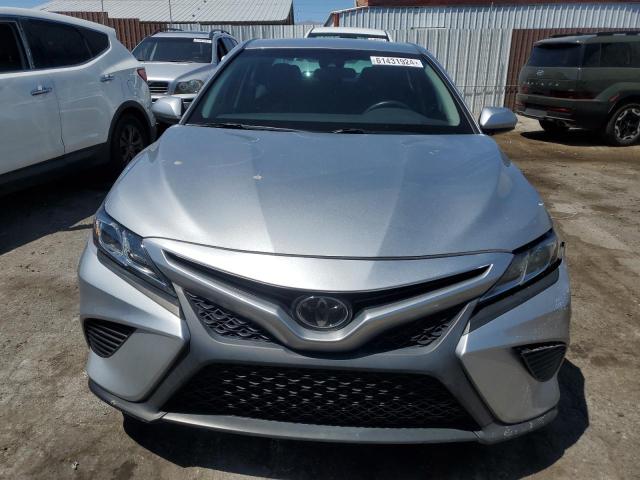 VIN 4T1B11HKXJU051156 2018 Toyota Camry, L no.5