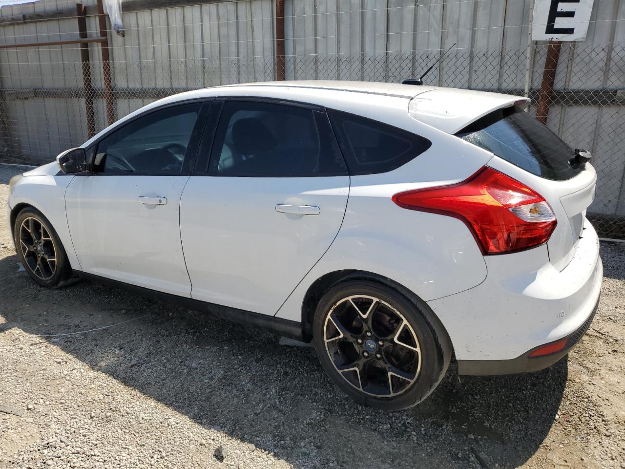 1FADP3K23DL196040 2013 Ford Focus Se