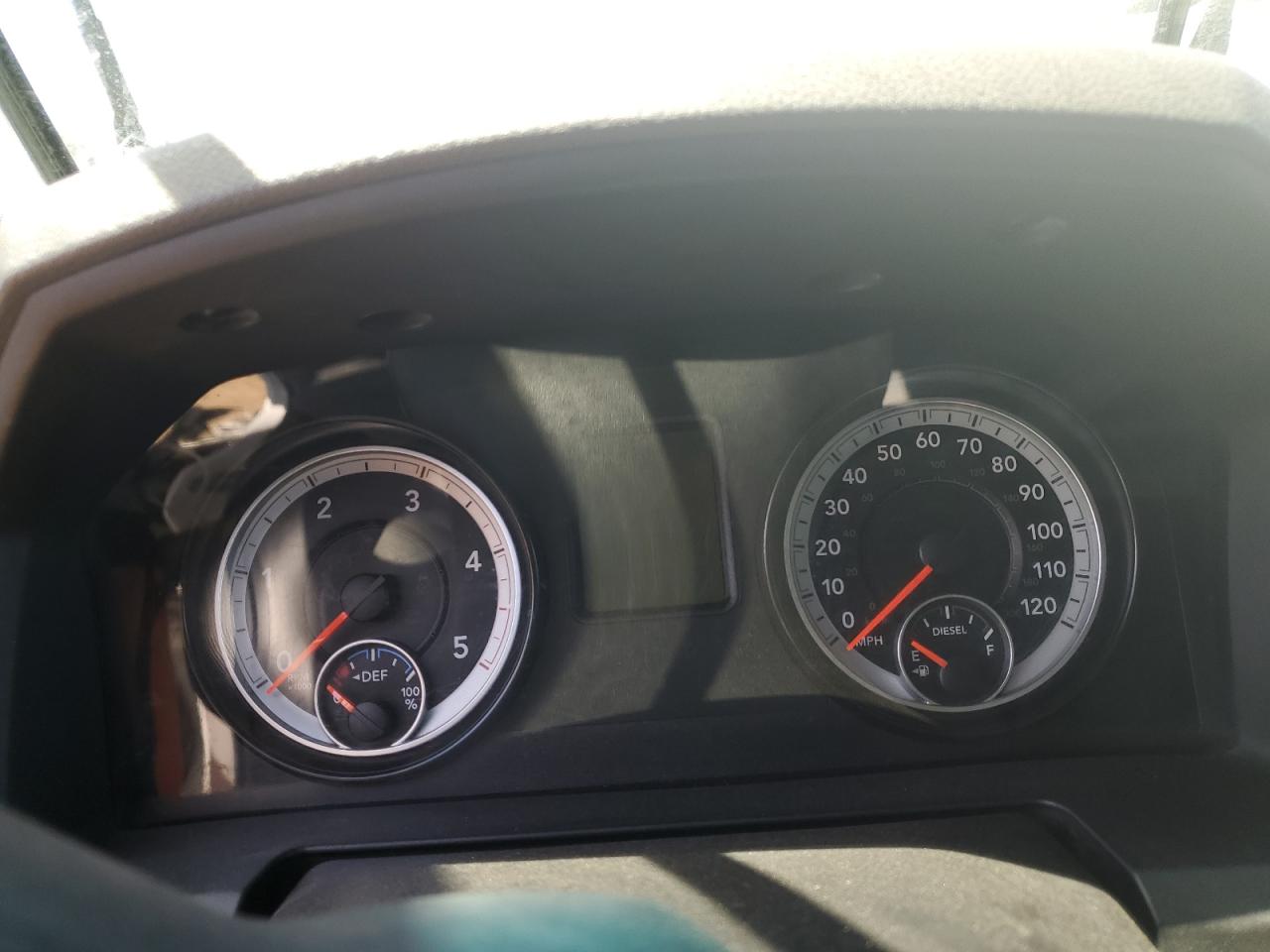 1C6RR6KM9FS590381 2015 Ram 1500 St