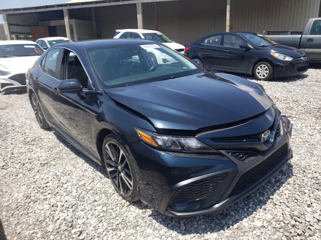 Lot #2784324223 2021 TOYOTA CAMRY SE