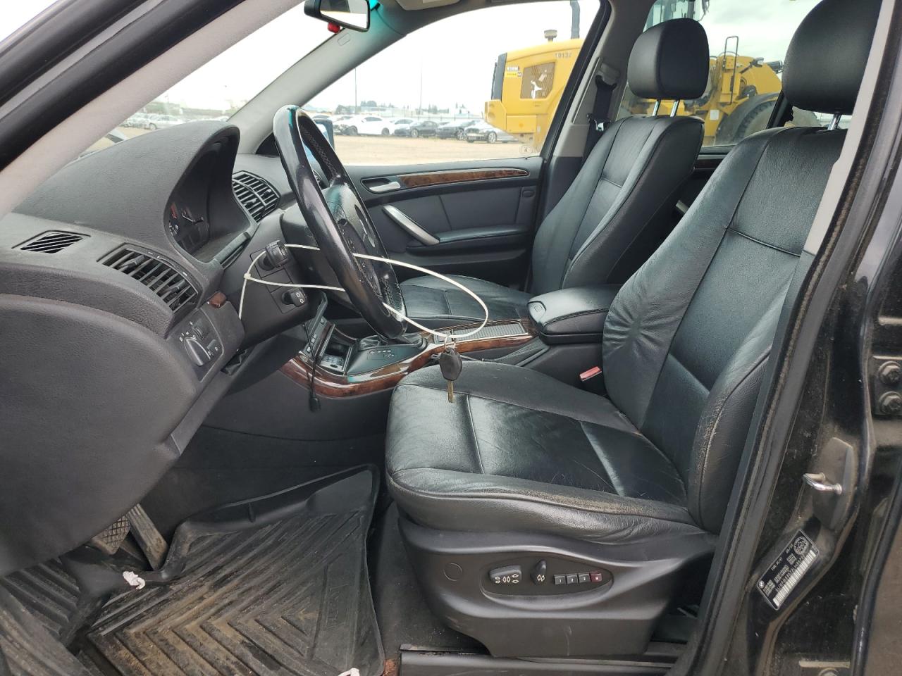 5UXFB33572LH35722 2002 BMW X5 4.4I