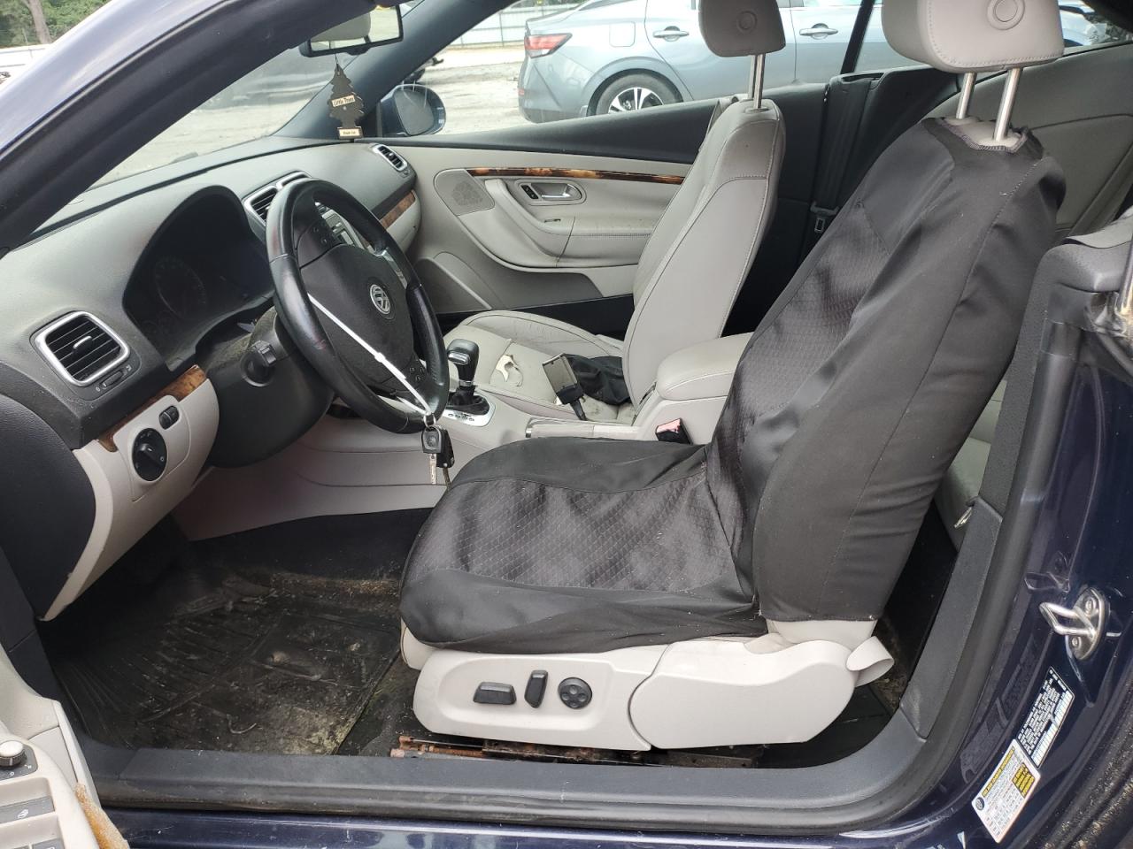 WVWFA71F17V034397 2007 Volkswagen Eos 2.0T Luxury