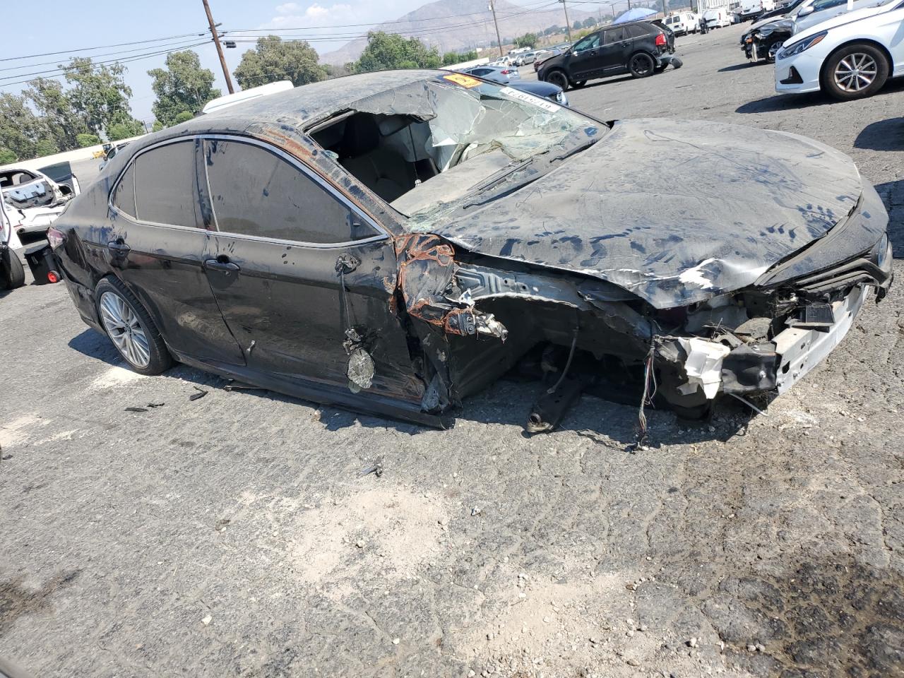 2019 Toyota Camry Hybrid vin: 4T1B21HK7KU516393