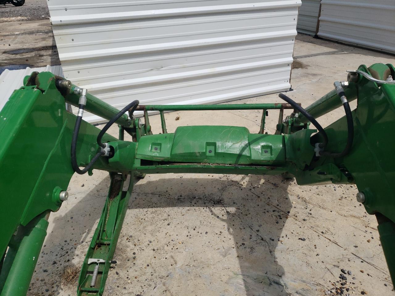 Lot #2686777772 2022 JOHN DEERE 520M