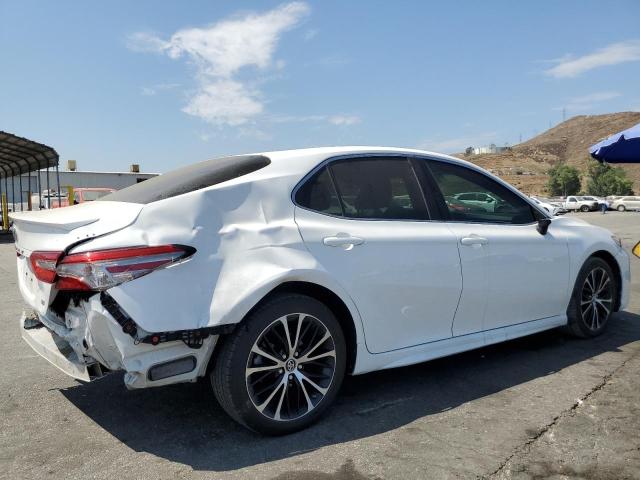 VIN 4T1B11HK5JU143050 2018 Toyota Camry, L no.3