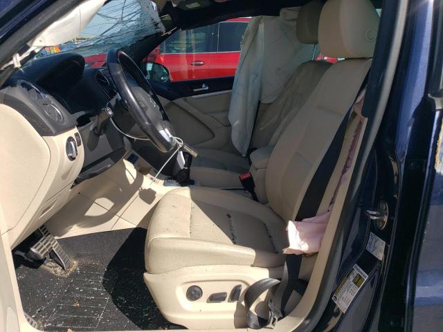 2016 VOLKSWAGEN TIGUAN S - WVGAV7AX8GW614159