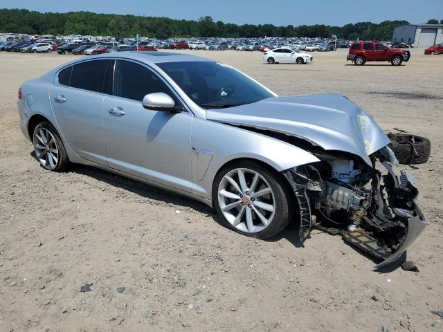 VIN SAJWJ0FF4F8U55531 2015 Jaguar XF, 3.0 Sport Awd no.4