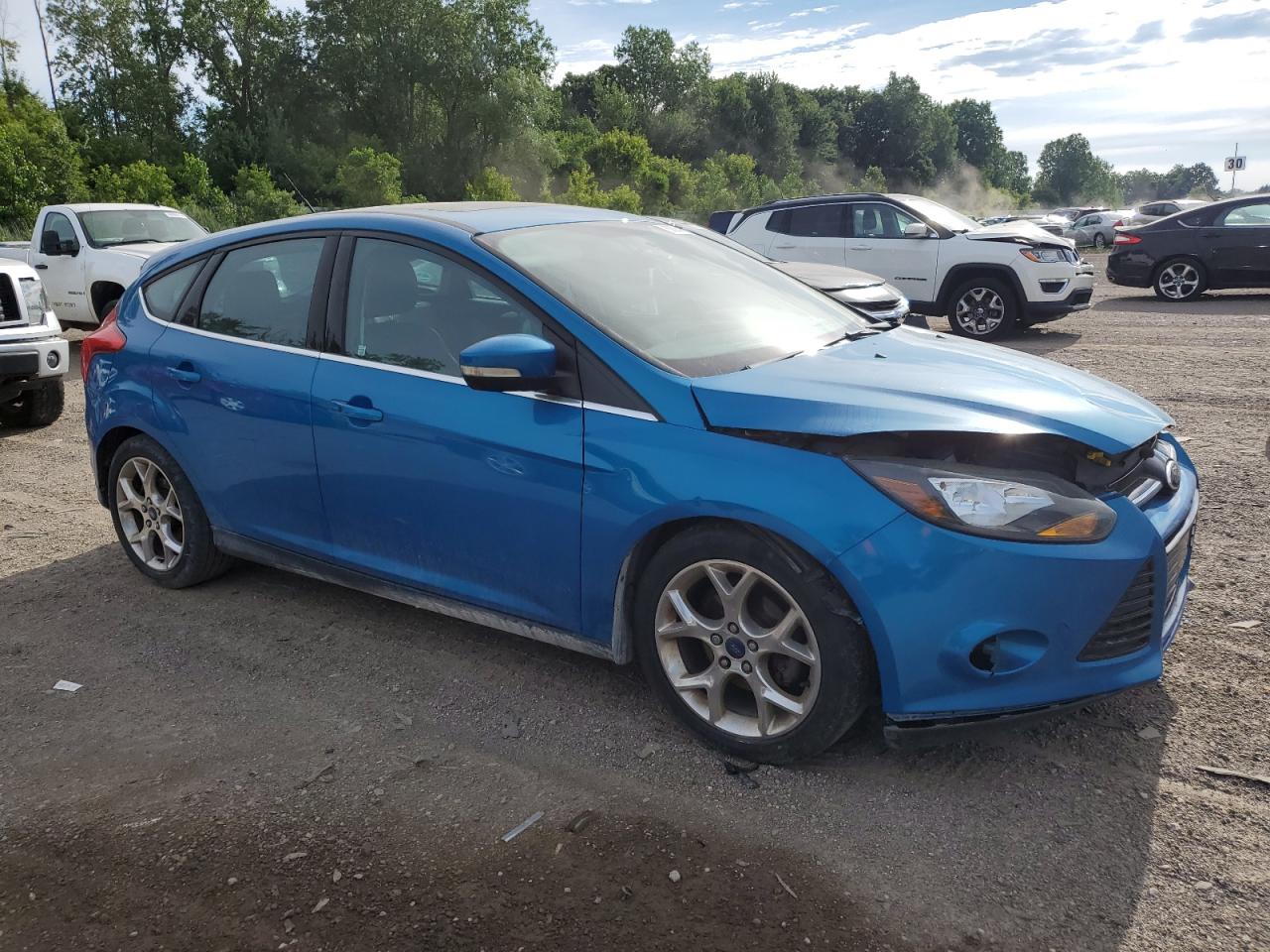 1FADP3N27EL380734 2014 Ford Focus Titanium