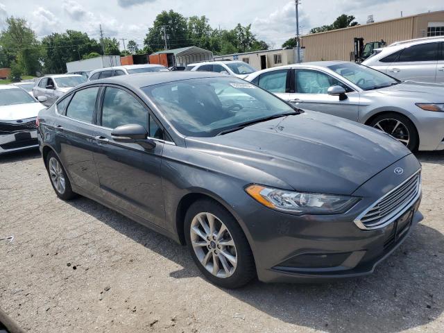 VIN 3FA6P0H70HR372639 2017 Ford Fusion, SE no.4