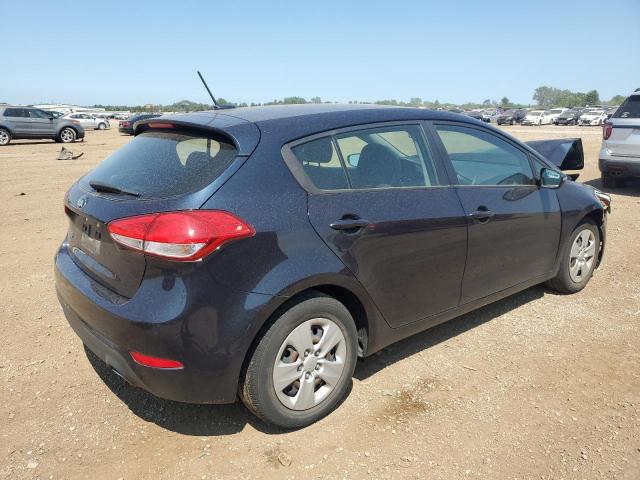 VIN KNAFK5A88J5772690 2018 KIA Forte, LX no.3