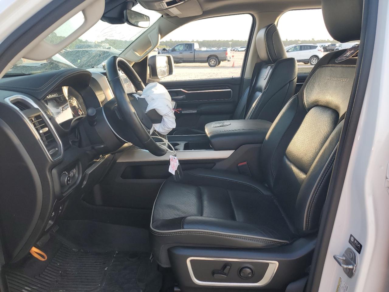 1C6RREJM2NN265659 2022 Ram 1500 Laramie