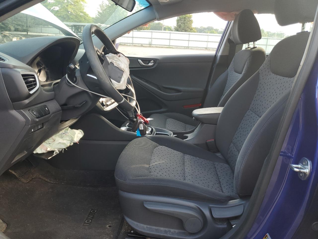 KMHC65LC5KU140549 2019 Hyundai Ioniq Blue