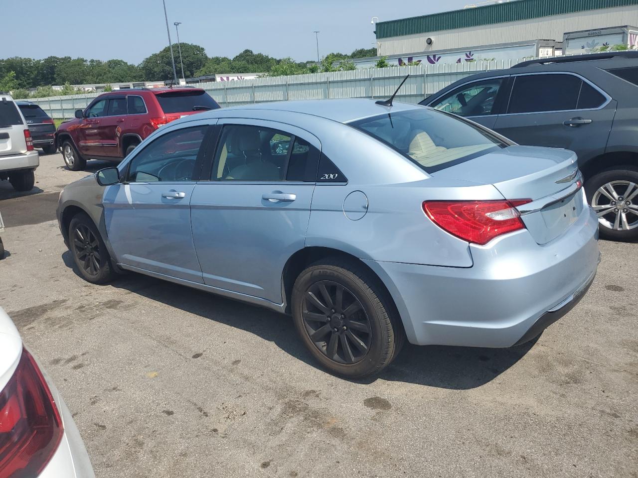 2013 Chrysler 200 Touring vin: 1C3CCBBB6DN539413