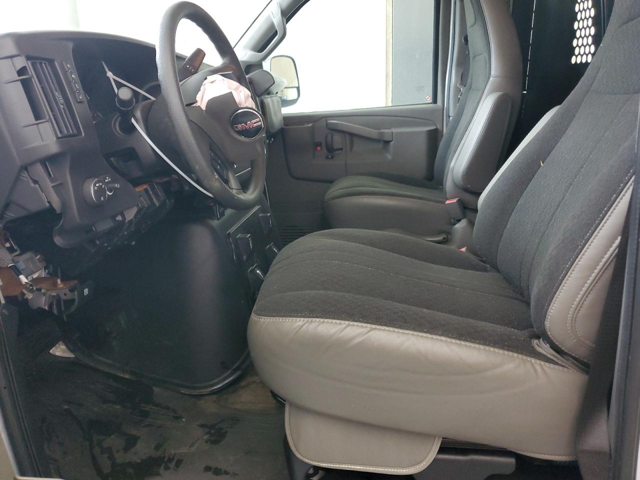 1GTW7AFP7P1163202 2023 GMC Savana G2500