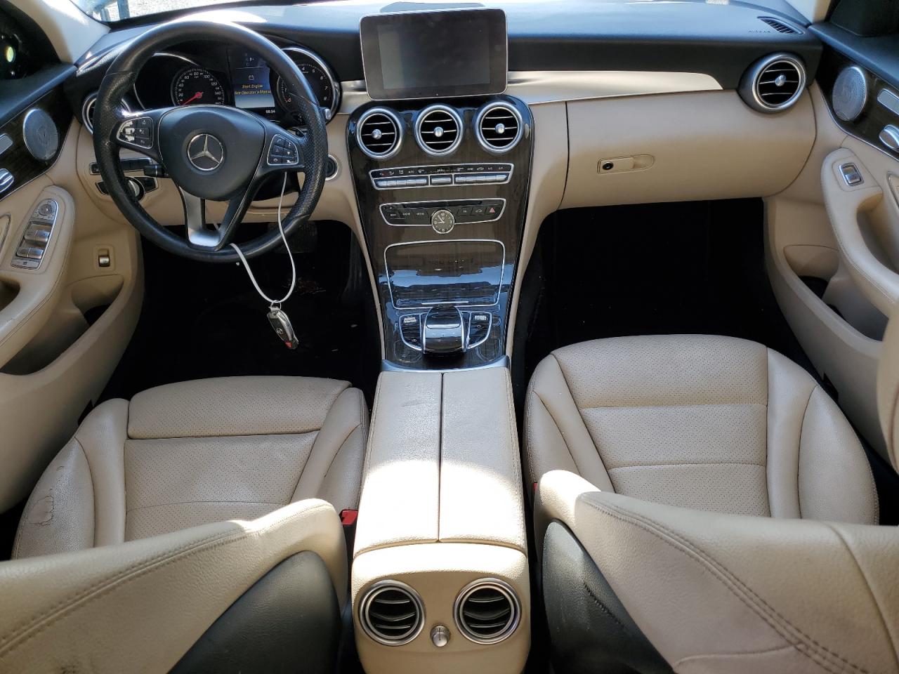 55SWF4KB1HU204915 2017 Mercedes-Benz C 300 4Matic