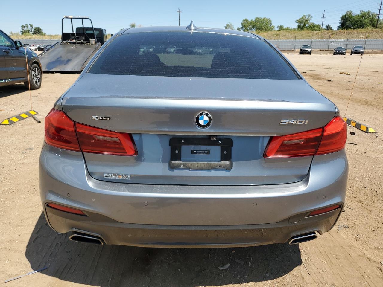 WBAJE7C55JWC55229 2018 BMW 540 Xi