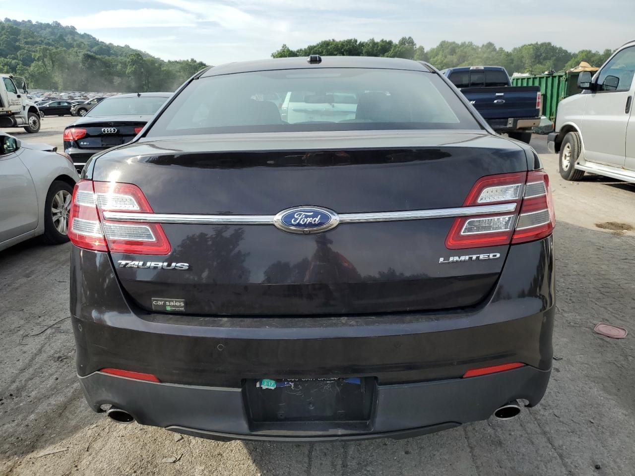 1FAHP2F82EG104761 2014 Ford Taurus Limited