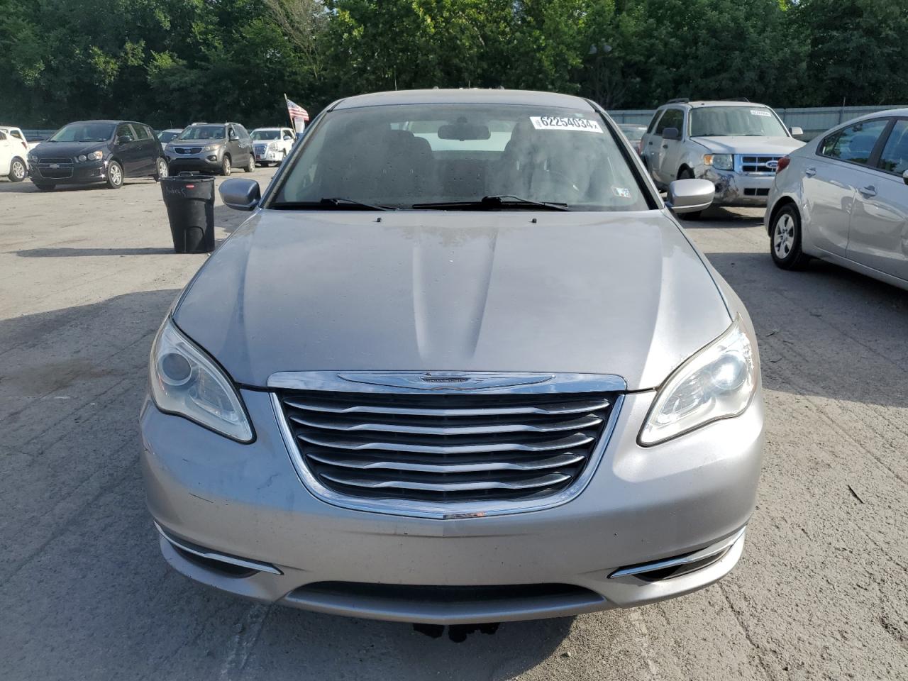 2013 Chrysler 200 Touring vin: 1C3CCBBB5DN513174