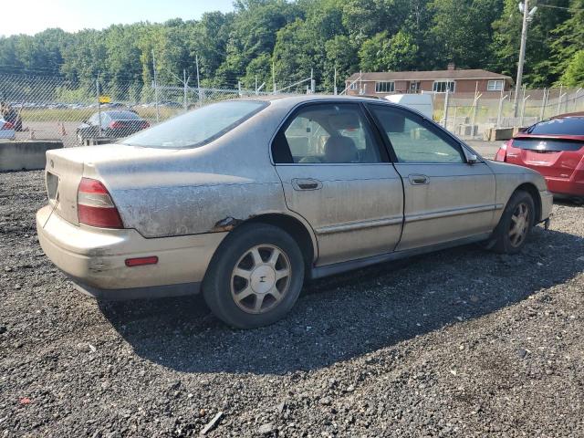 1HGCD5667RA132465 1994 Honda Accord Ex