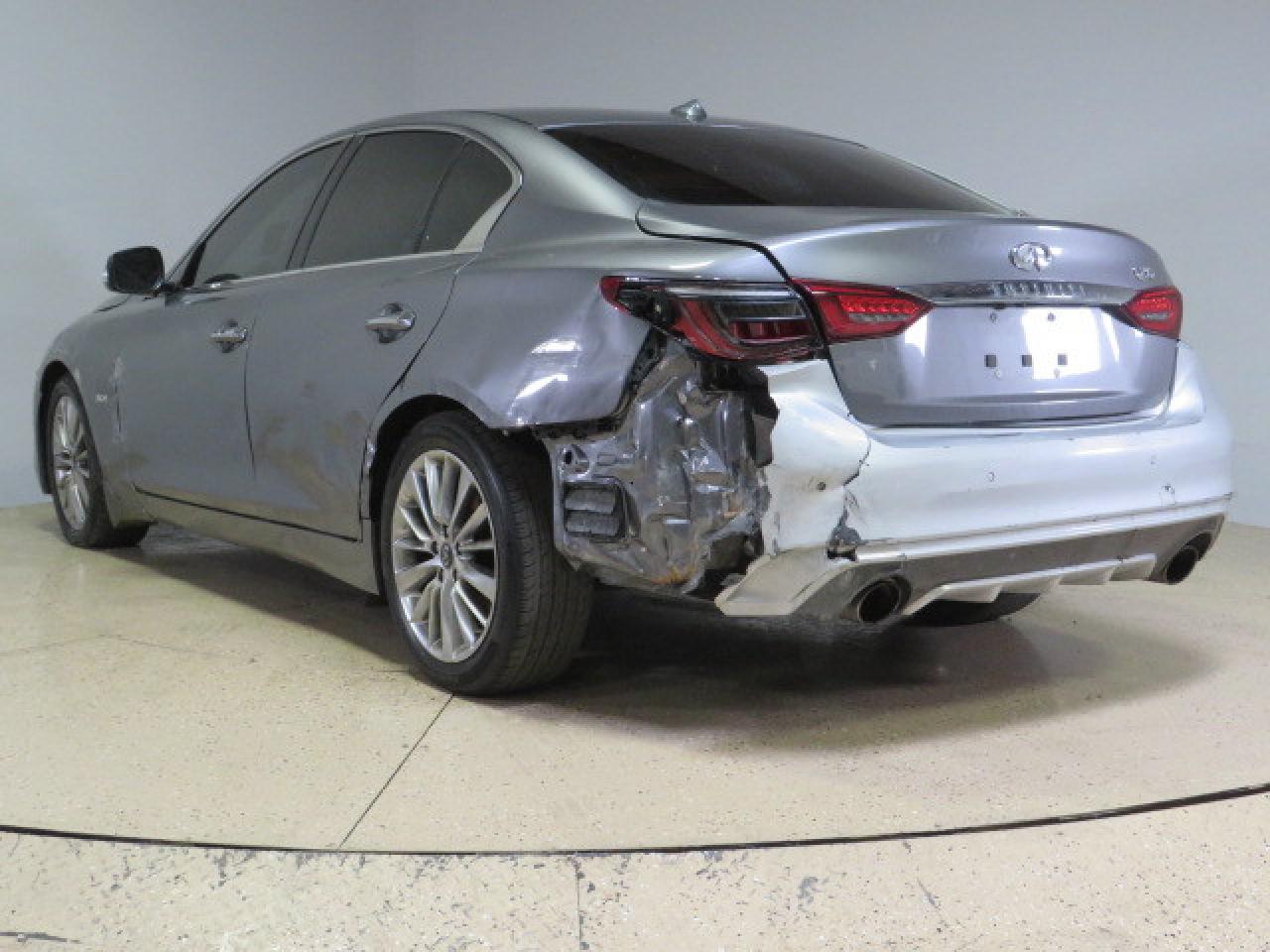 2019 Infiniti Q50 Luxe vin: JN1EV7AP1KM511713