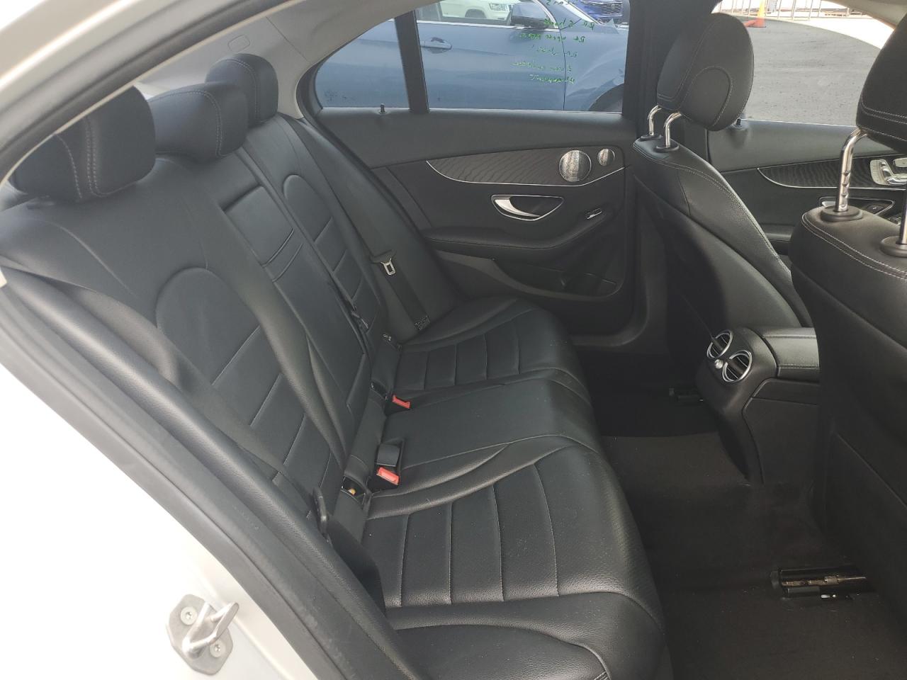 55SWF4JB7GU171967 2016 Mercedes-Benz C 300