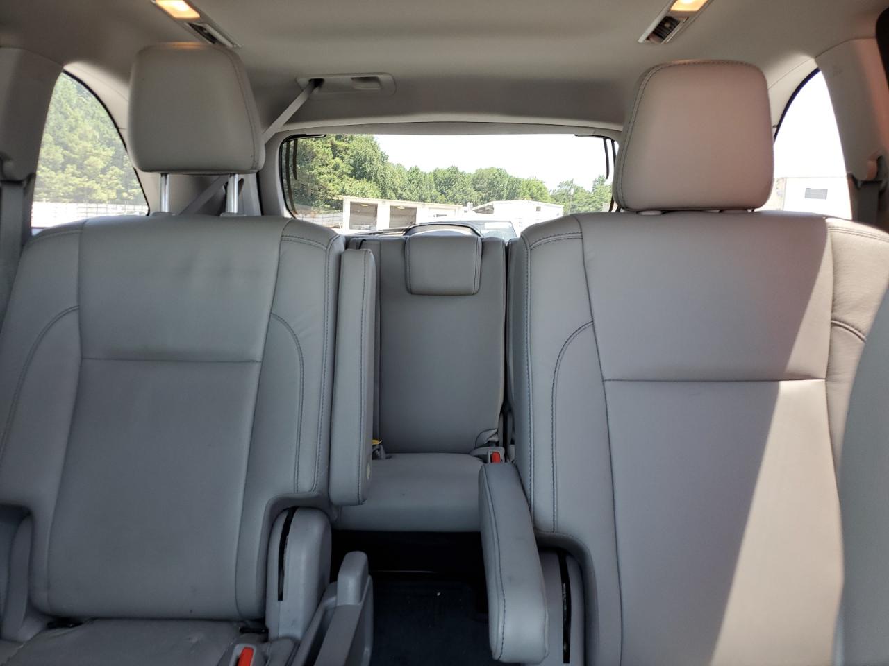 5TDKZRFH6HS221787 2017 Toyota Highlander Se