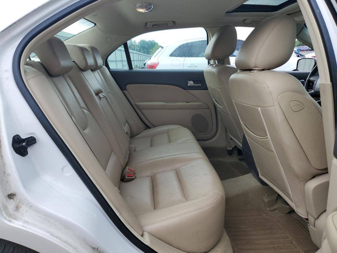 3FAHP0HA4AR386389 2010 Ford Fusion Se