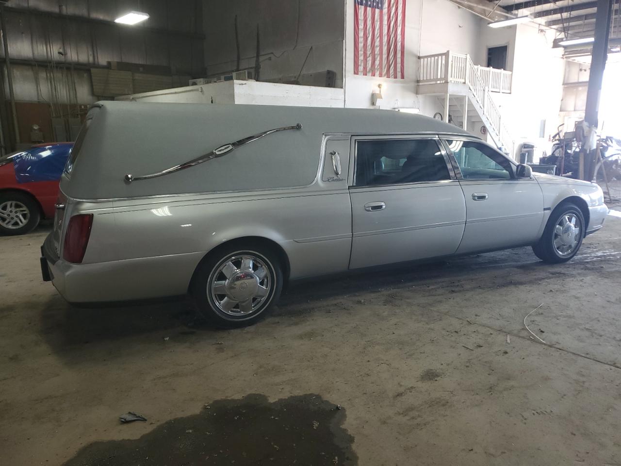 CADILLAC COMMERCIAL 2005 silver hearse gas 1GEEH00Y05U500039 photo #4