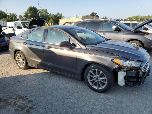 VIN 3FA6P0HD8KR145745 2019 Ford Fusion, SE no.4