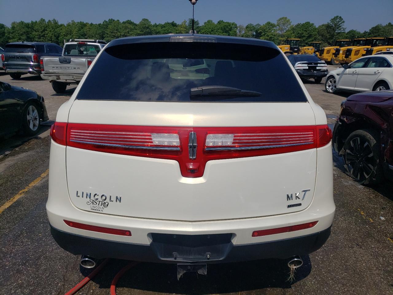 2013 Lincoln Mkt vin: 2LMHJ5AT4DBL54856