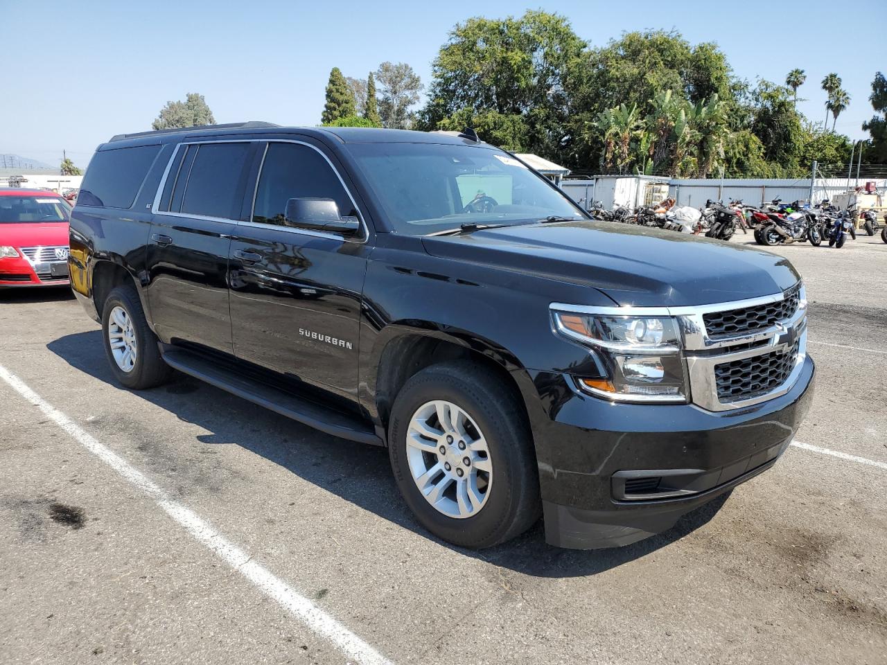 2017 Chevrolet Suburban C1500 Lt vin: 1GNSCHKC1HR159601