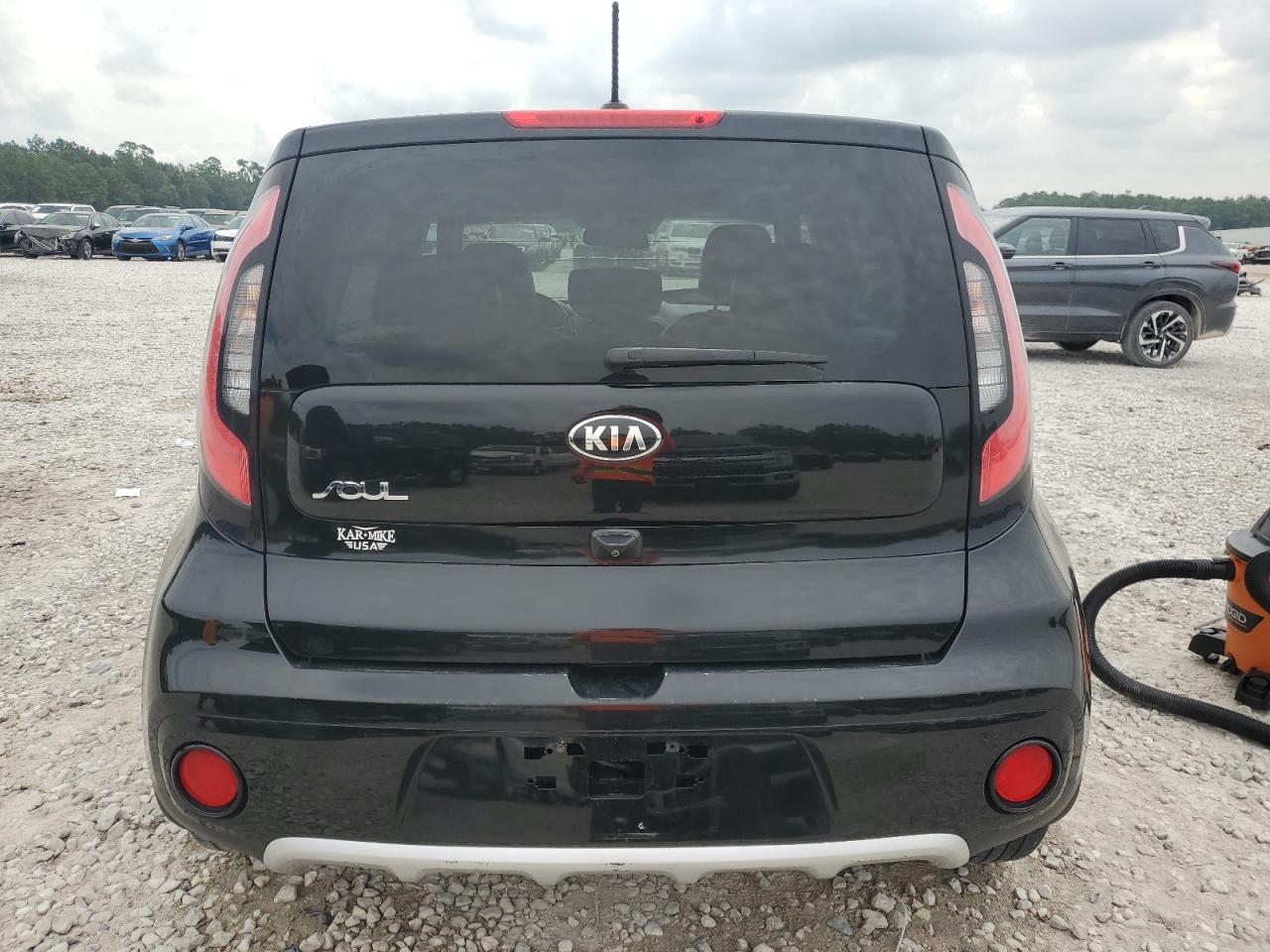 KNDJP3A54H7463063 2017 Kia Soul +